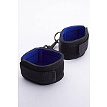 <strong>Наручники черные</strong> <br />
Наручники из новейшего супер-материала неопрен. <div class="charTableblock"><div><span>Материал</span>: текстиль</div><div><span>Цвет</span>: черный</div><div><span>Производитель</span>: Sitabella, Россия</div></div> Наручники черные
Наручники из новейшего супер-материала неопрен.