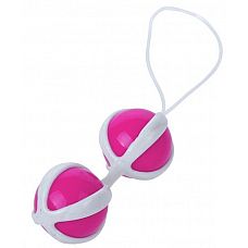 <strong>Розовые вагинальные шарики на мягкой сцепке</strong> <br />
Розовые вагинальные шарики на мягкой сцепке.<div class="charTableblock"><div><span>Материал</span>: TPE / TPR</div><div><span>Диаметр, см</span>: 3.80</div><div><span>Диаметр, см</span>: 3</div><div><span>Производитель</span>: Baile, Китай</div></div> Розовые вагинальные шарики на мягкой сцепке
Розовые вагинальные шарики на мягкой сцепке.