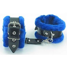 <strong>Оковы на ноги с синим мехом BDSM Light</strong> <br />
Милый и яркий аксессуар - оковы на ноги.<div class="charTableblock"><div><span>Материал</span>: кожзам</div><div><span>Цвет</span>: другой</div><div><span>Производитель</span>: БДСМ арсенал, Россия</div></div> Оковы на ноги с синим мехом BDSM Light
Милый и яркий аксессуар - оковы на ноги.