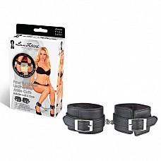 <strong>Черные фиксаторы для ног с мехом внутри LF1678</strong> <br />
Черные фиксаторы для ног из искусственной кожи с мягким черным мехом внутри для большего комфорта при сковывании Вашего партнера.<div class="charTableblock"><div><span>Материал</span>: кожзам</div><div><span>Цвет</span>: черный</div></div> Черные фиксаторы для ног с мехом внутри LF1678
Черные фиксаторы для ног из искусственной кожи с мягким черным мехом внутри для большего комфорта при сковывании Вашего партнера.