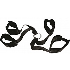 <strong>Набор ремней-фиксаторов на кольце Wrist & Ankle Restraints</strong> <br />
Покорять и властвовать.<div class="charTableblock"><div><span>Материал</span>: текстиль</div><div><span>Цвет</span>: черный</div></div> Набор ремней-фиксаторов на кольце Wrist & Ankle Restraints
Покорять и властвовать.