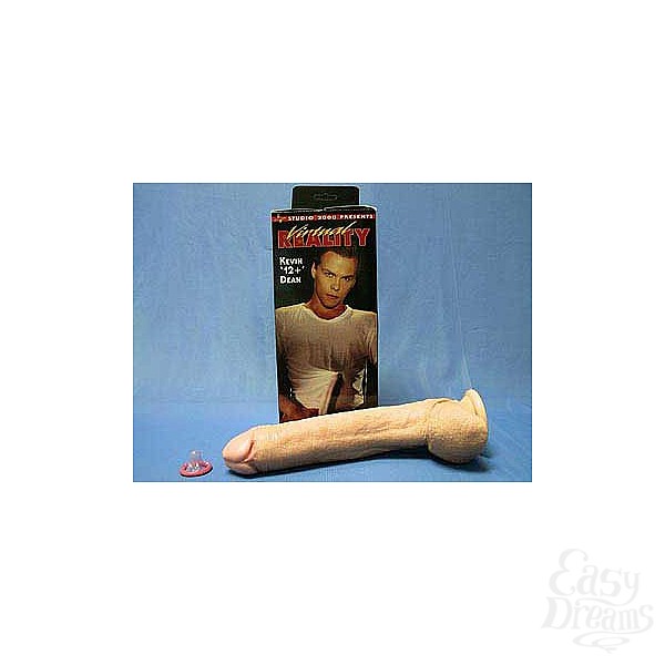 Реалистичный фаллоимитатор 