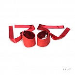   Lelo - Etherea Silk Cuffs Red 
  Lelo - Etherea Silk Cuffs Black.