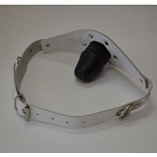 <strong>Белый кожаный кляп на регулируемых ремешках</strong> <br />
Основа изготовлена из натуральной кожи.<div class="charTableblock"><div><span>Тип</span>: фаллос</div><div><span>Цвет</span>: белый</div><div><span>Материал</span>: латкес</div><div><span>Производитель</span>: Sitabella, Россия</div></div> Белый кожаный кляп на регулируемых ремешках
Основа изготовлена из натуральной кожи.