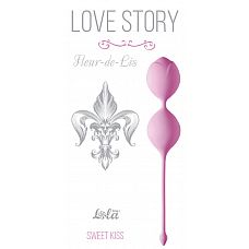 Розовые вагинальные шарики Fleur-de-lisa 
Вагинальные шарики Fleur-de-lisa из серии Love Story - это изысканные, шелковистые шарики, которые помогут Вам изучить свое тело и подготовить к незабываемым эмоциям с партнером.
