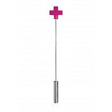 Розовая шлёпалка Leather  Cross Tiped Crop с наконечником-крестом - 56 см. 
Чтобы доставить партнёрше боль, граничащую с удовольствием, нужен лишь шлепок.