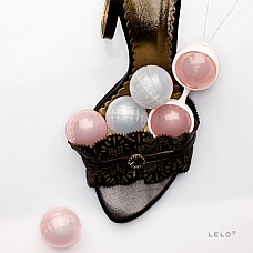 Шарики Luna Beads (LELO) 
Бусины (шарики) LUNA предназначены для тех, кто дорожит своей сексуальностью – эта комбинация удовольствия и фитнеса позволяет женщинам и их партнерам значительно усилить свои сексуальные ощущения.