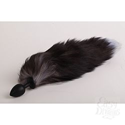 "Luxurious Tail"       47077-2-MM