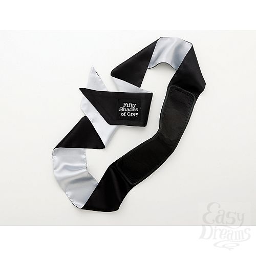  1: Fifty Shades of Grey    Satin Deluxe Blindfold -
